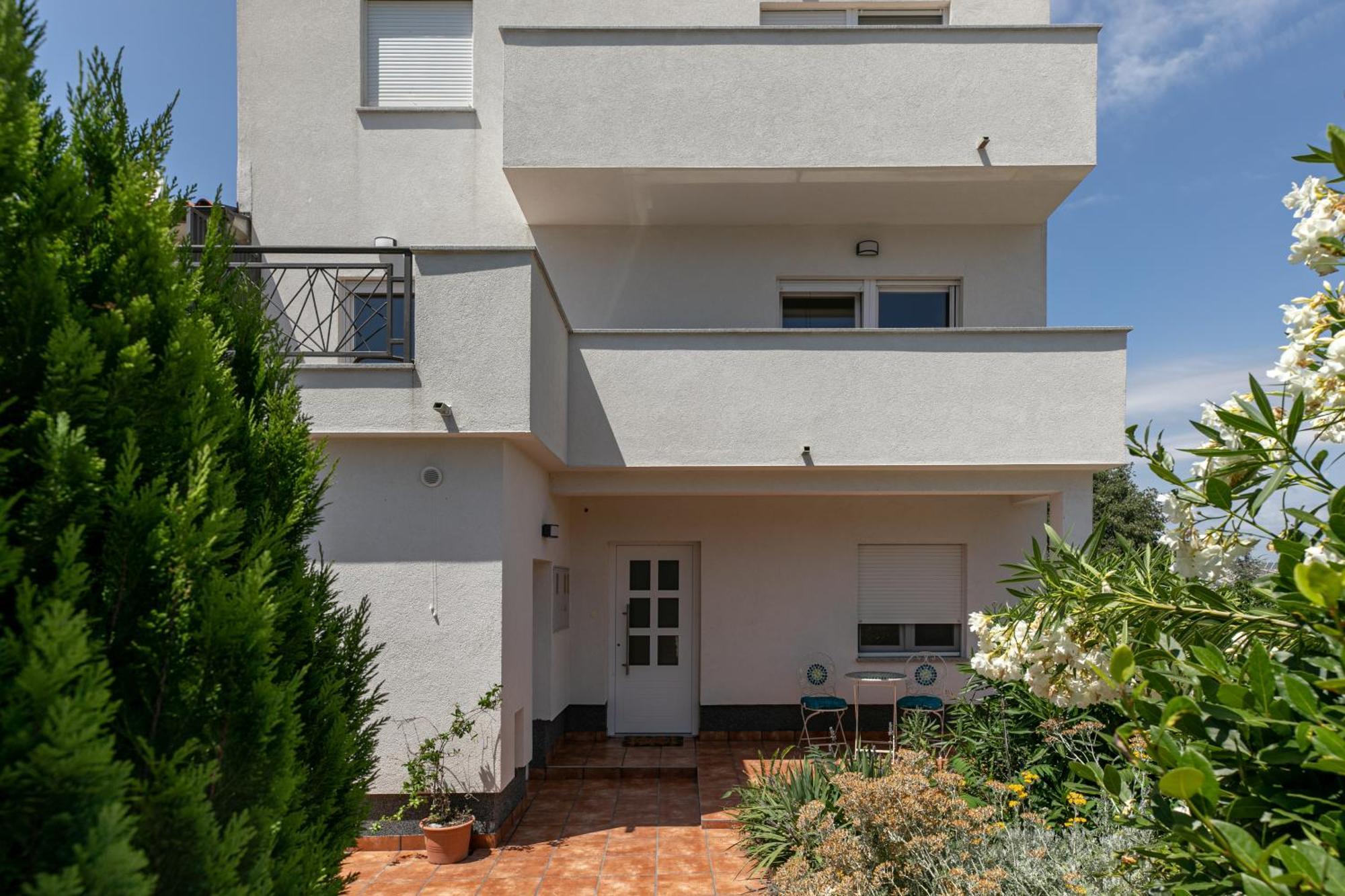 Apartments Korana Pula Exterior photo